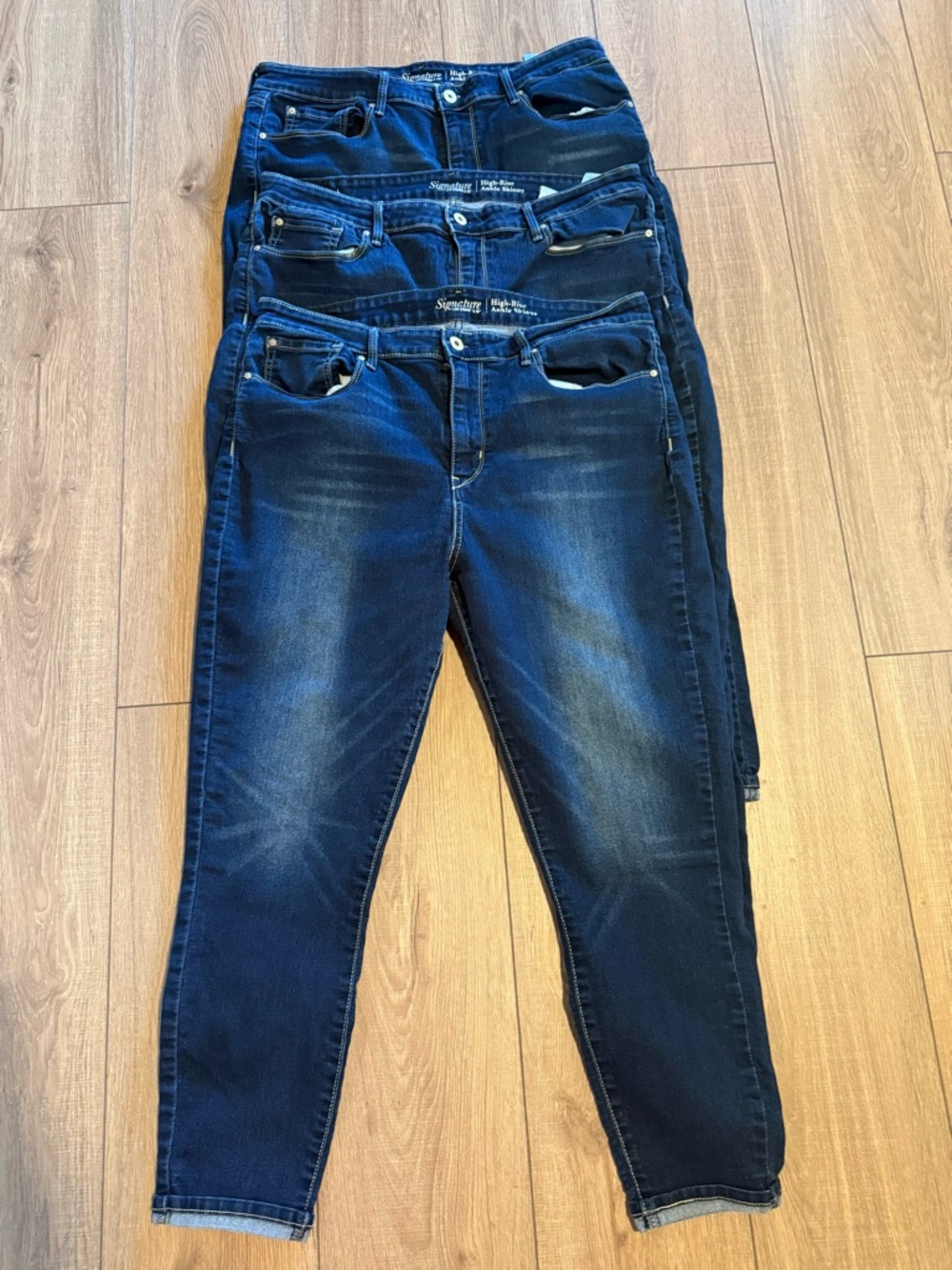 Levi Strauss and Company signature high-rise ankle skinny-3 pairs